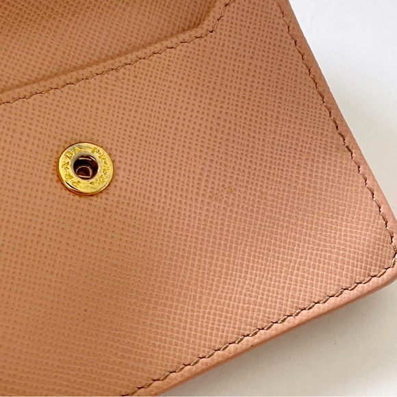 Prada pink saffiano leather gold logo card snap case wallet - Picture 7 of 11